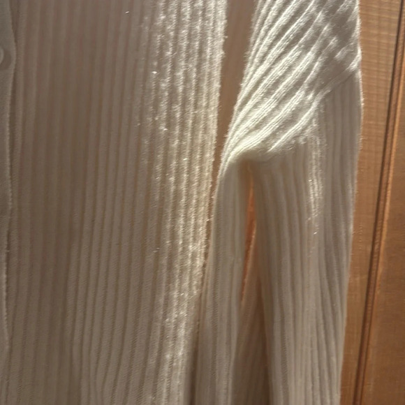 ‼️REFORMATION sweater‼️ - Picture 6 of 8